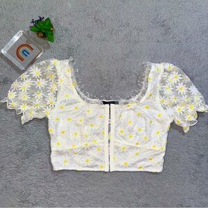 Daisies Embroidered White Crop Top